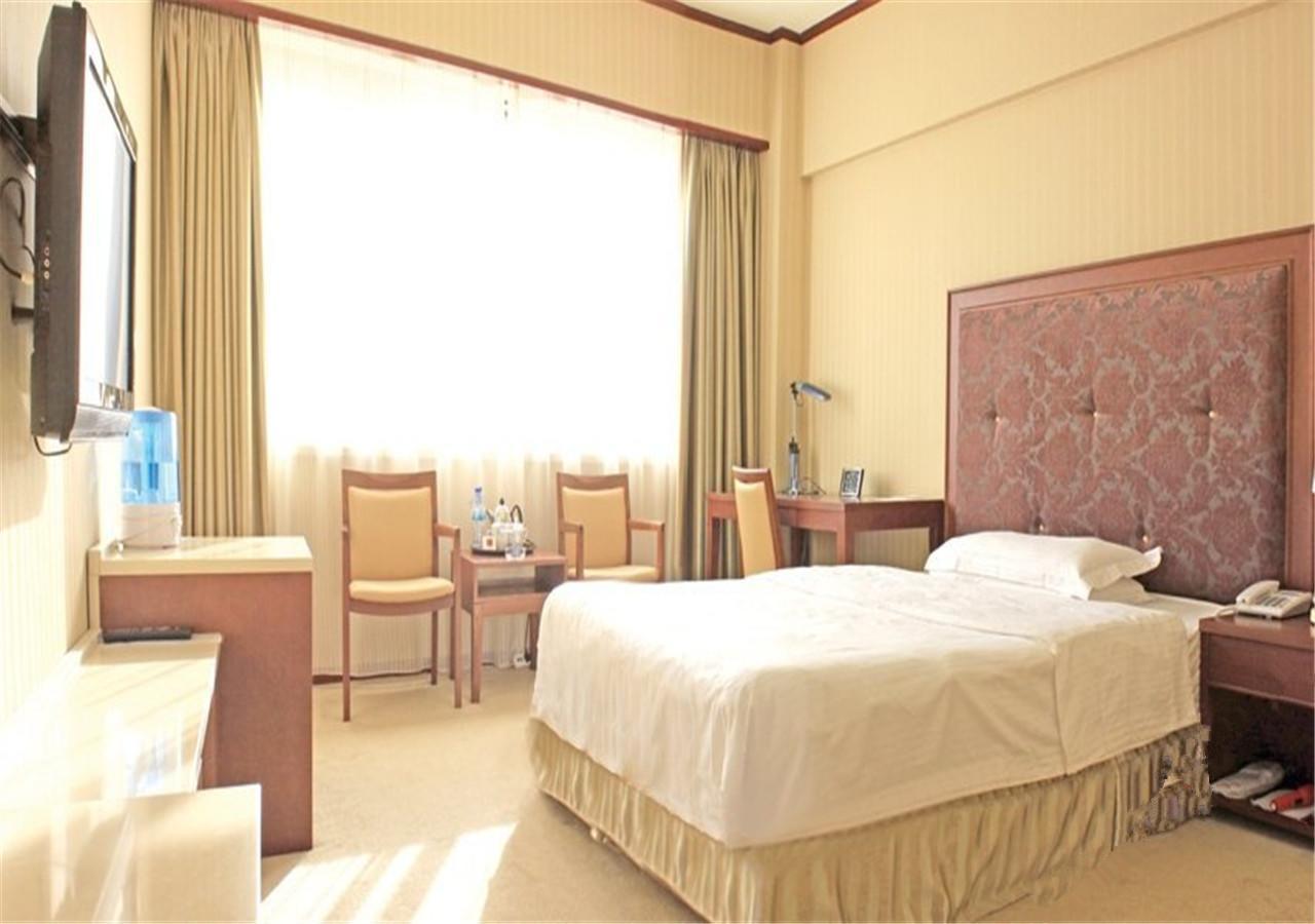 Dalian Royal Hotel Екстер'єр фото